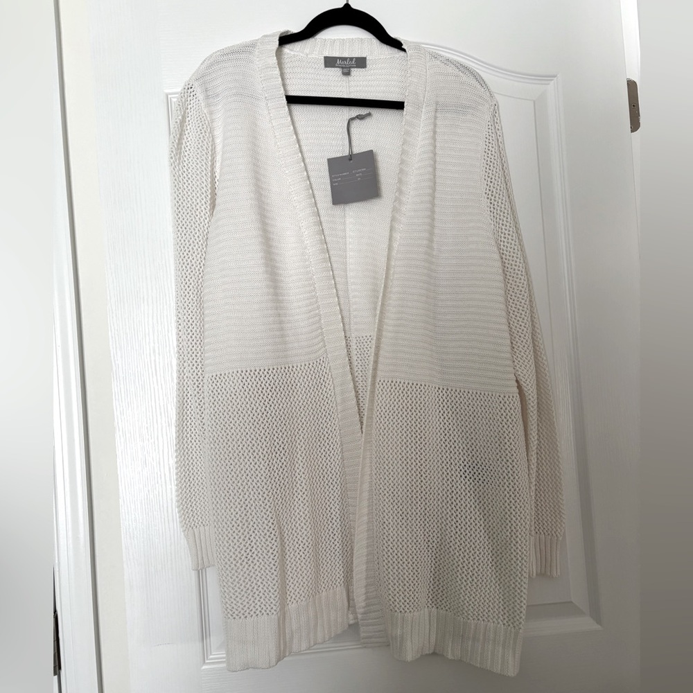 White Open-Front Sweater. Size 2X NWT